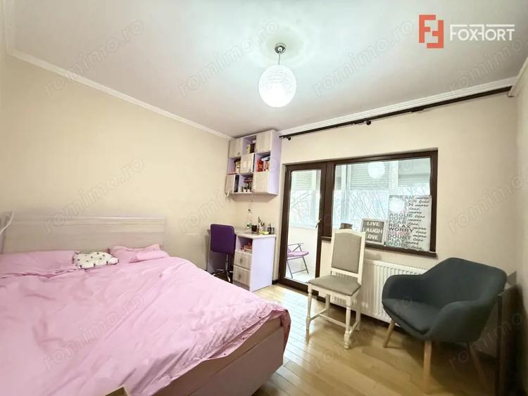 Apartament cu 4 camere semidecomandat, mobilat în Bucovina
