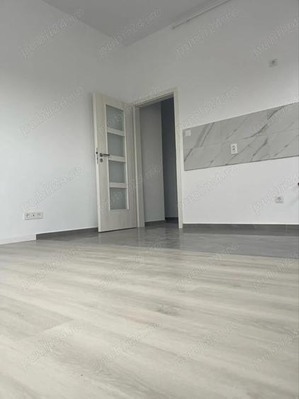 Garsonieră decomandată în Braytim