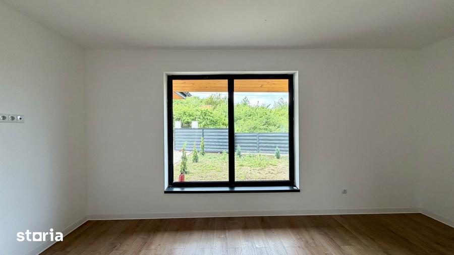 Casă cu 4 camere cu Teren 540 Mp în Ciurea