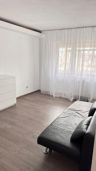 Apartament cu 2 camere decomandat în Ostroveni