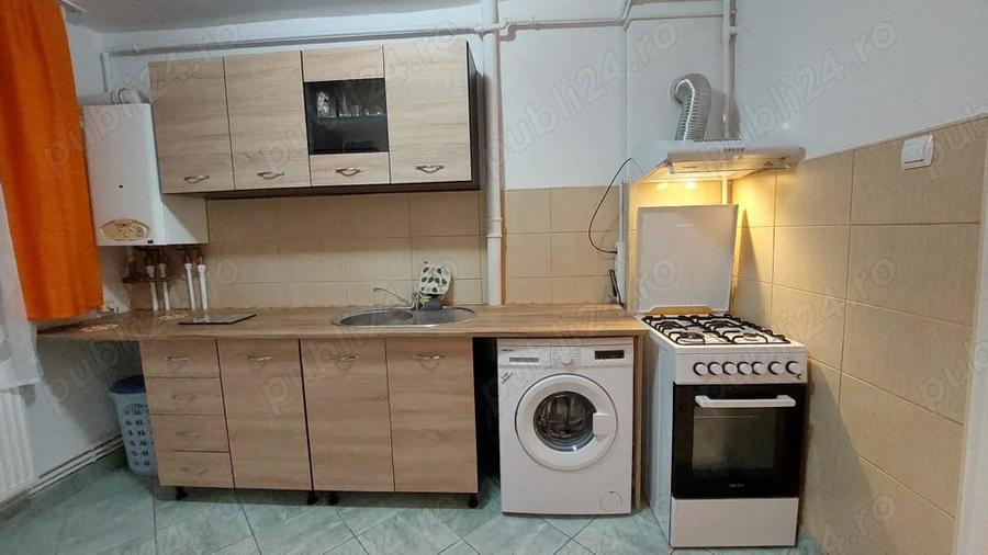 Apartament cu 2 camere semidecomandat în Progresul