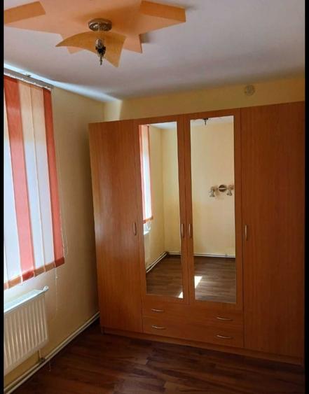 Casă cu 3 camere în Drăgușeni