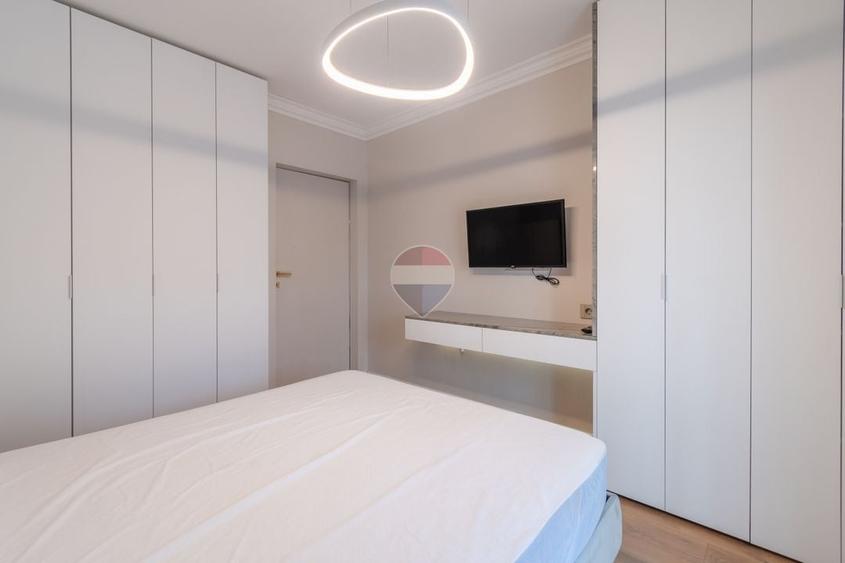 Apartament cu 2 camere semidecomandat în Central