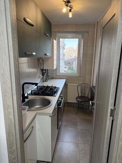 Inchiriez apartament de 2 camere la metrou Lujerului - 2