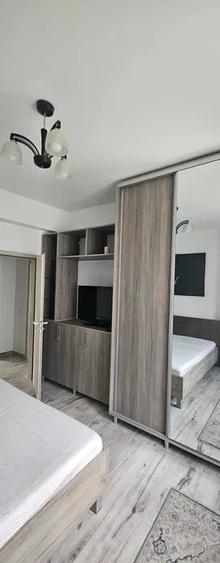 Apartament cu 3 camere decomandat, mobilat în Floreasca
