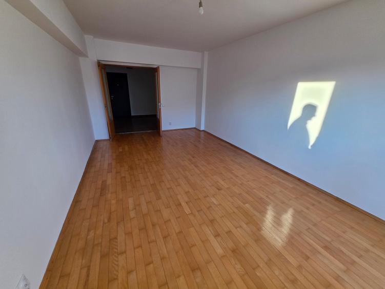 Apartament cu 2 camere decomandat în Unirii