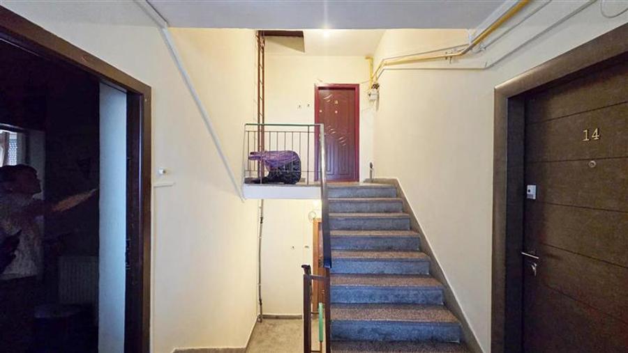 Apartament cu 3 camere decomandat în Elisabetin
