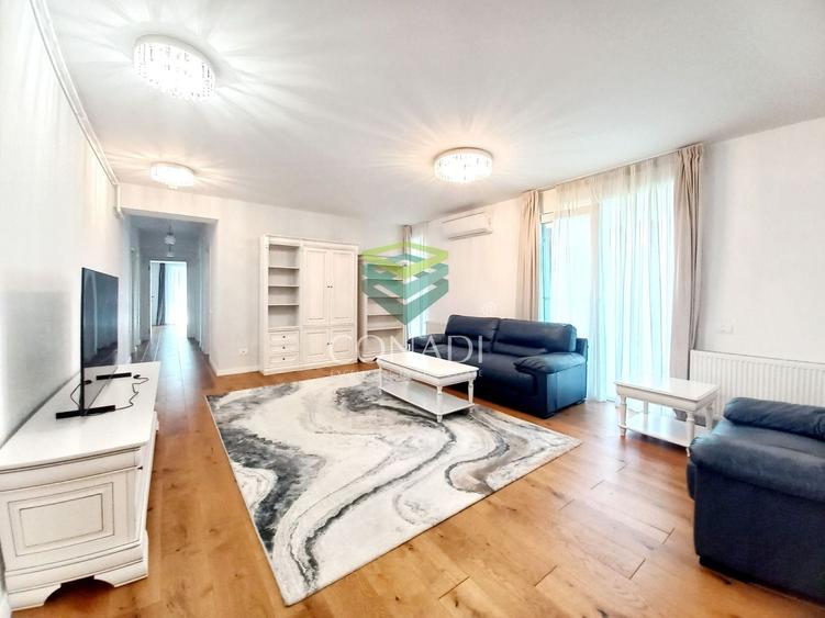 Apartament cu 4 camere decomandat, mobilat în Băneasa