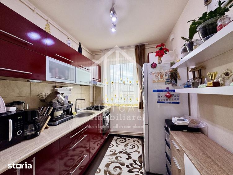 Apartament cu 2 camere, mobilat în Central
