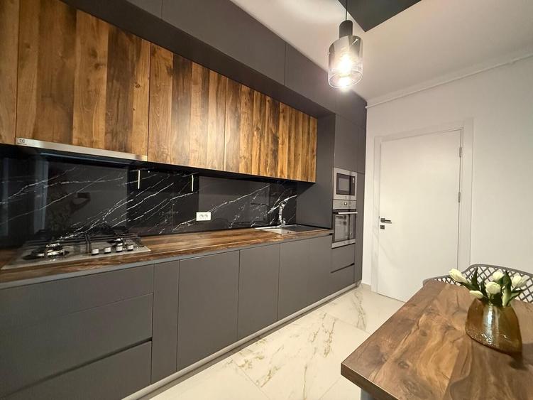 Apartament cu 3 camere semidecomandat, mobilat în Brâncoveanu