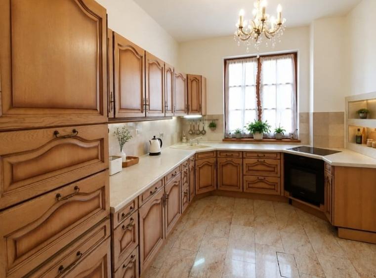 Casă individuală cu 5 camere cu Teren 1440 Mp în Aradul Nou
