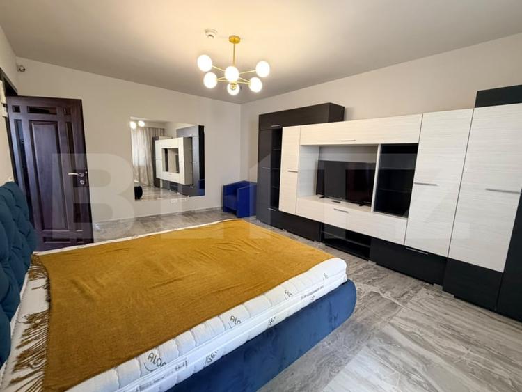 Apartament cu 2 camere decomandat, mobilat în Semicentral