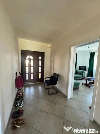 Casă cu 3 camere cu Teren 1000 Mp în Central