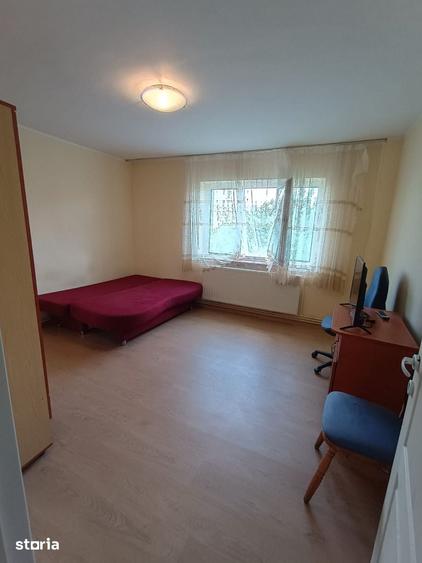 Apartament cu 2 camere decomandat în Depozitelor