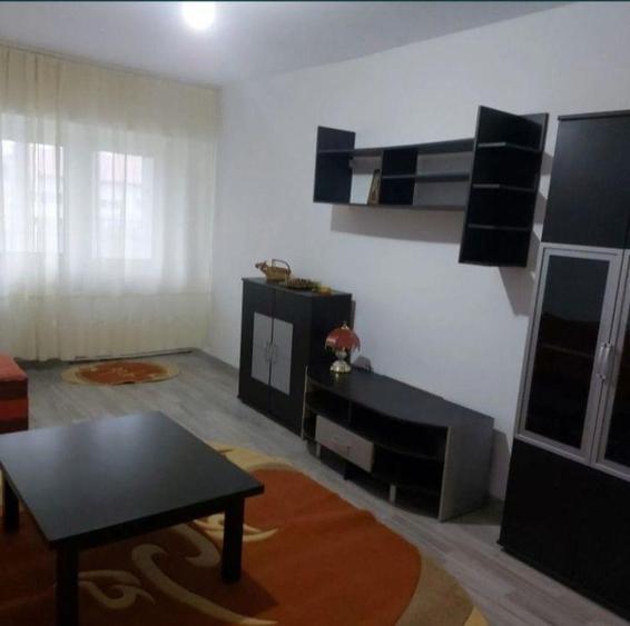 Apartament cu 2 camere decomandat, mobilat în Cug