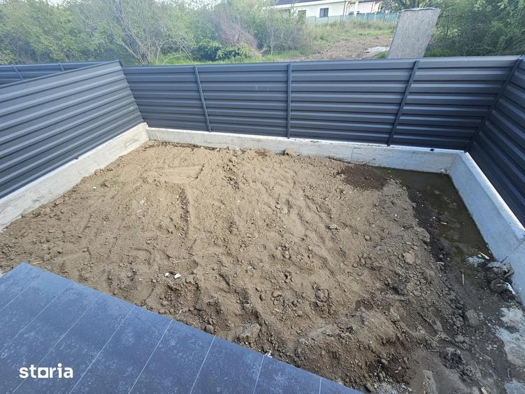 Casă cu 4 camere cu Teren 175 Mp în Moșoaia