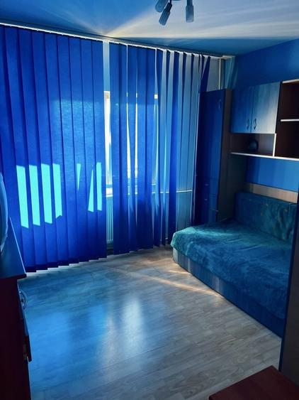 Apartament cu 3 camere decomandat în Militari