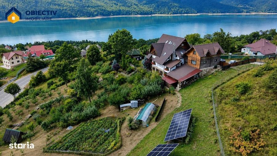 Domeniu de poveste cu panorama spre lac si Masivul Ceahlau - 17