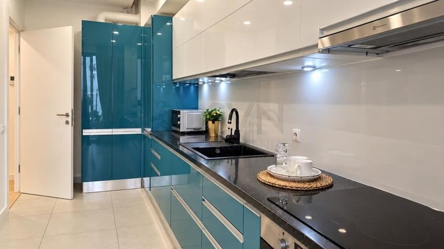 Apartament cu 3 camere decomandat, mobilat în Herăstrău
