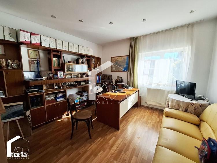 Casă cu 4 camere cu Teren 167 Mp în Republicii