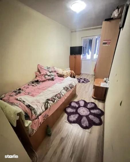 Apartament cu 3 camere în Tudor Vladimirescu