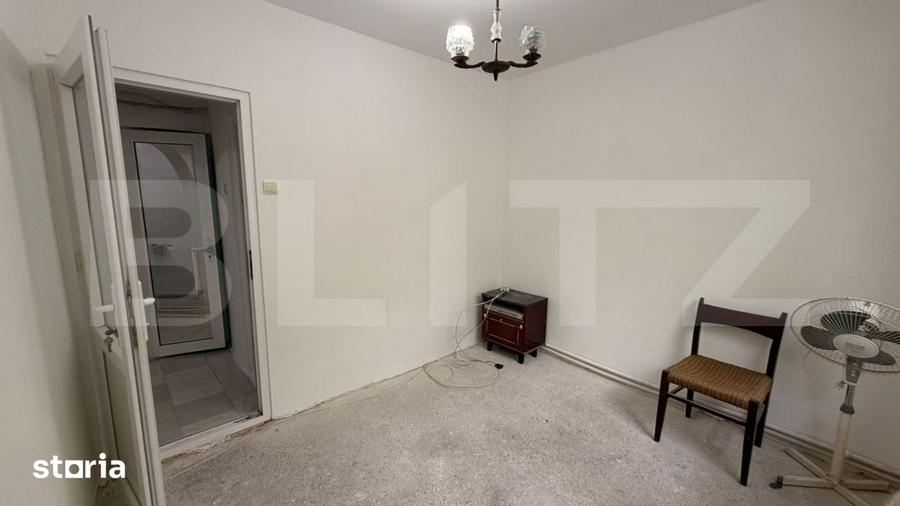 Apartament cu 2 camere decomandat în Micro 19