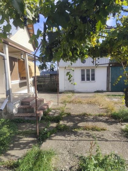 Casă cu 2 camere în Săvinești