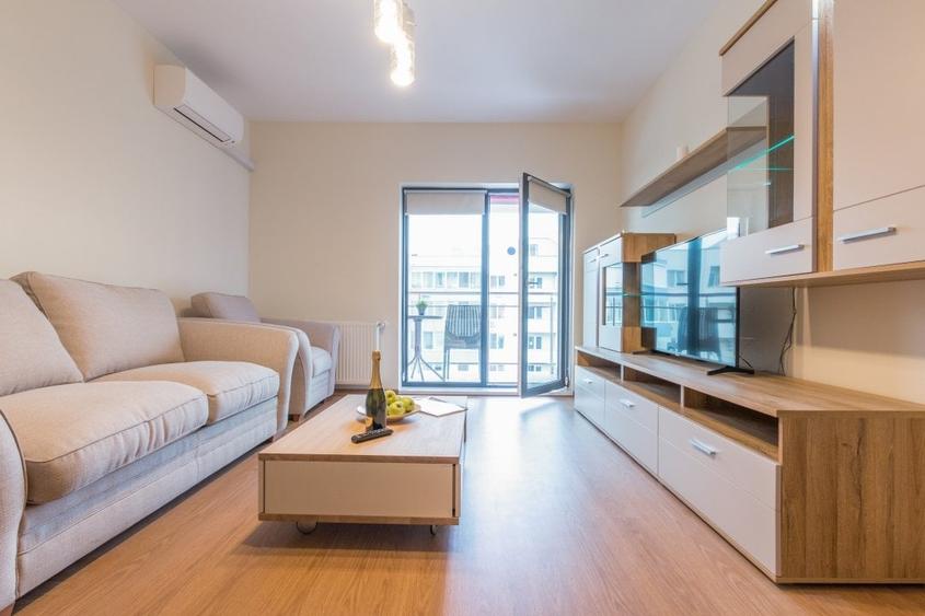 Apartament cu 2 camere semidecomandat, mobilat în Grozăvești