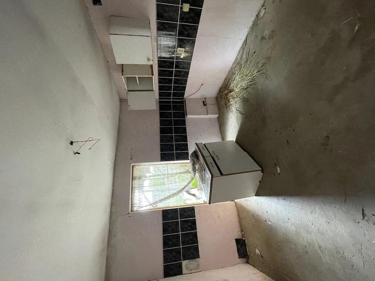 Casă cu Teren 2250 Mp în Brăniștari
