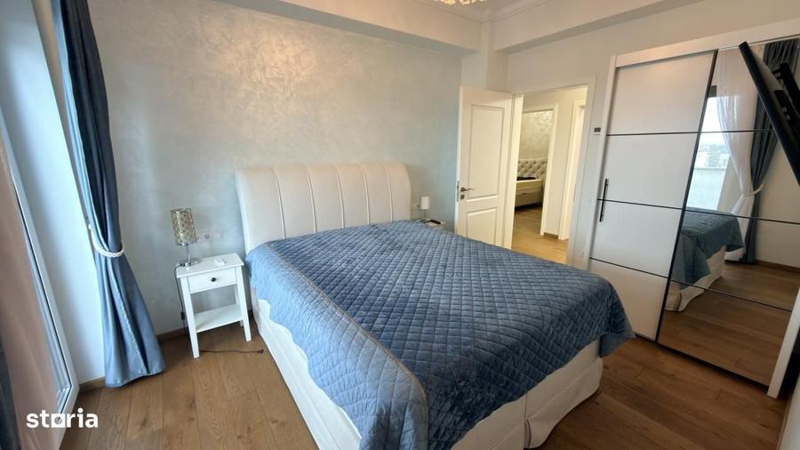 Apartament cu 3 camere decomandat în Lazaret