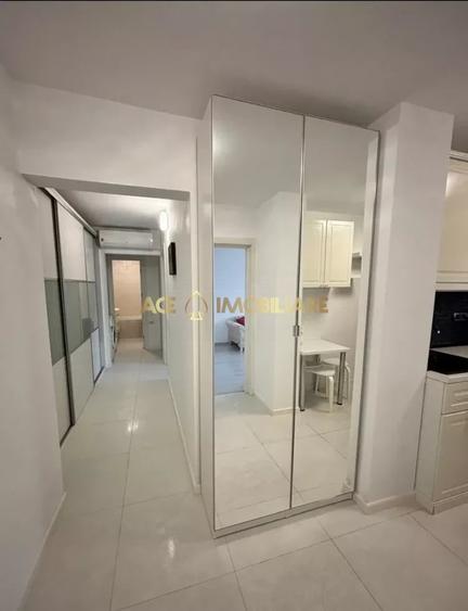 Apartament cu 3 camere decomandat, mobilat în Basarabia