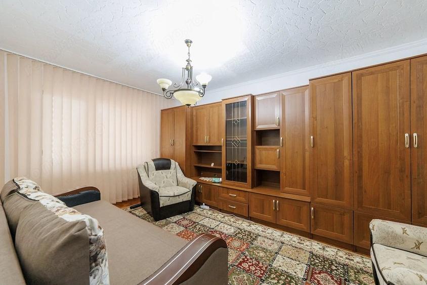 Apartament cu 2 camere decomandat în Trivale