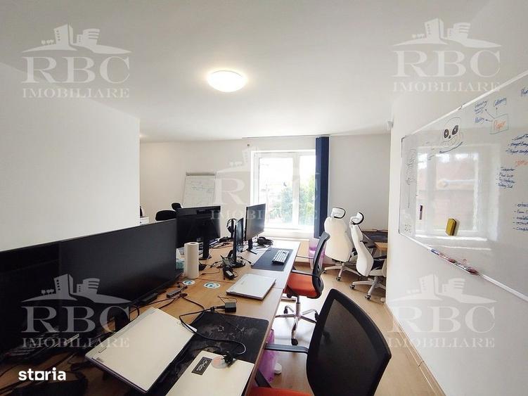 Apartament cu 4 camere în Central