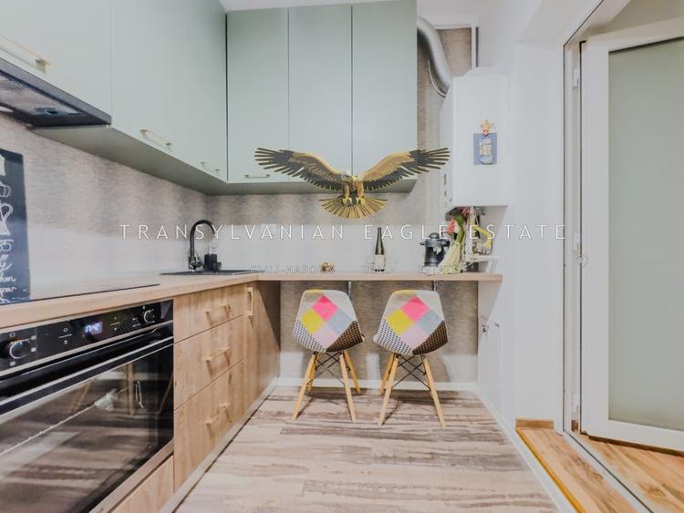 Apartament cu 2 camere decomandat, mobilat în Semicentral