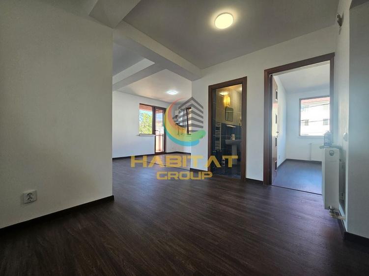 Apartament cu 3 camere semidecomandat în Central