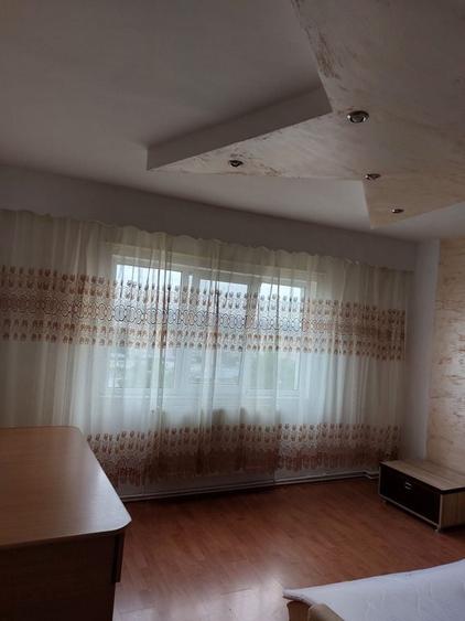 Apartament cu 3 camere în Dosu Bricii