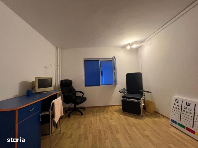 Spațiu comercial, de 160 mp, în Central