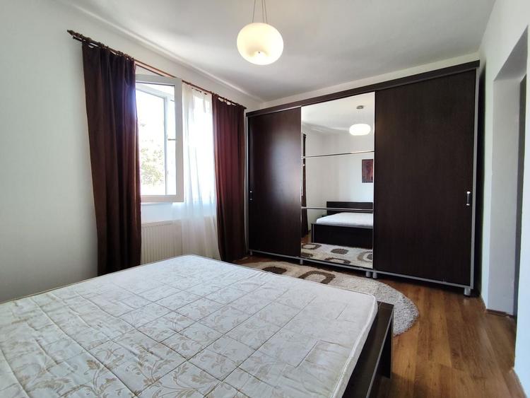 Apartament cu 2 camere decomandat, mobilat în Bună Ziua