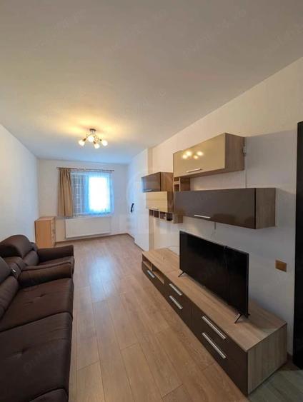 Apartament cu 2 camere decomandat în Florești