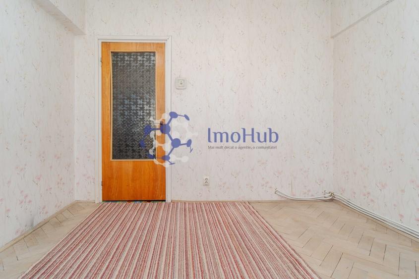 Apartament cu 4 camere semidecomandat în Arcu