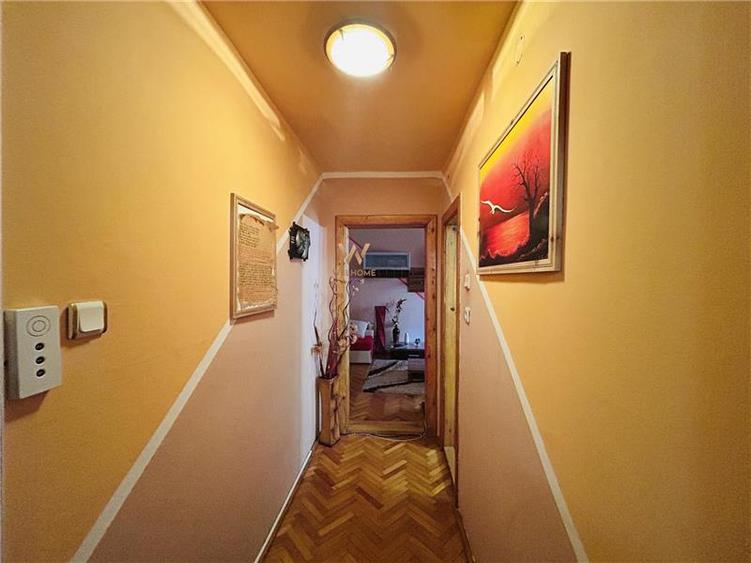 Apartament cu 2 camere decomandat în Vasile Aaron