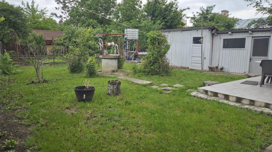 Casă cu 3 camere în Central