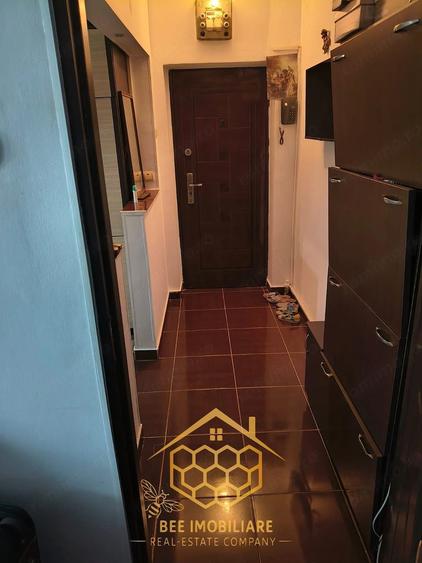 Apartament cu 2 camere semidecomandat în Brazda lui Novac