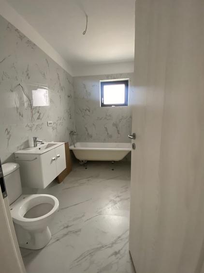 Apartament cu 3 camere decomandat în Militari