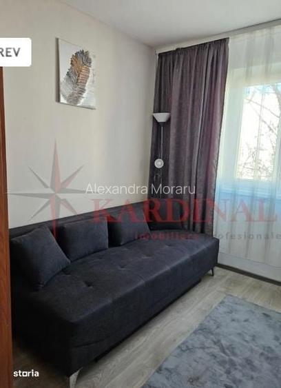 Vanzare garsoniera mobilata etaj intermediar Tractorul