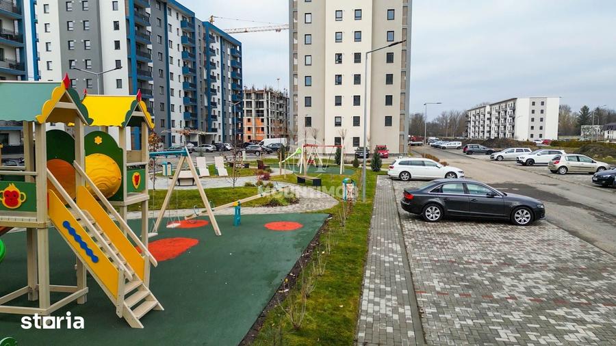 Apartament cu 3 camere în Tractorul