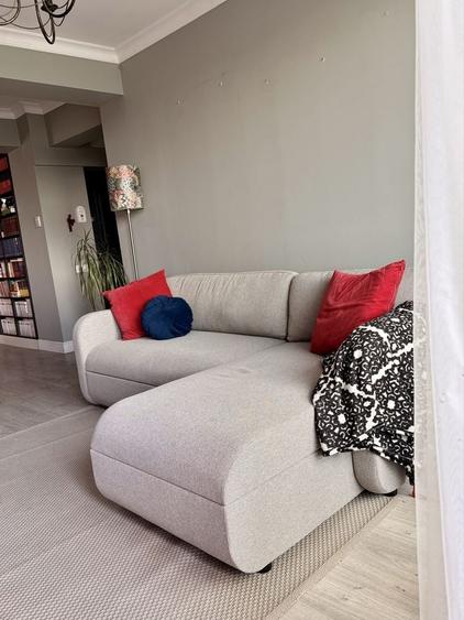 Apartament cu 3 camere decomandat în Palat