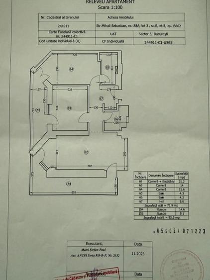 Apartament cu 3 camere semidecomandat, mobilat în Sebastian