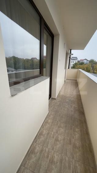 Apartament cu 3 camere semidecomandat, mobilat în Central