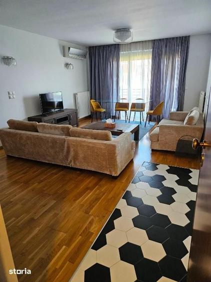 Apartament cu 3 camere în Sisești